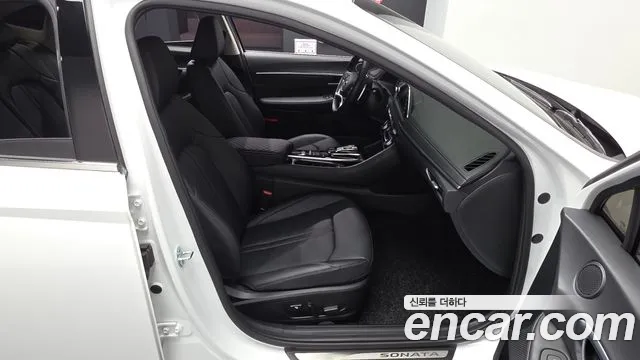 2022 Hyundai Sonata 1.6 Turbo, photograph 8