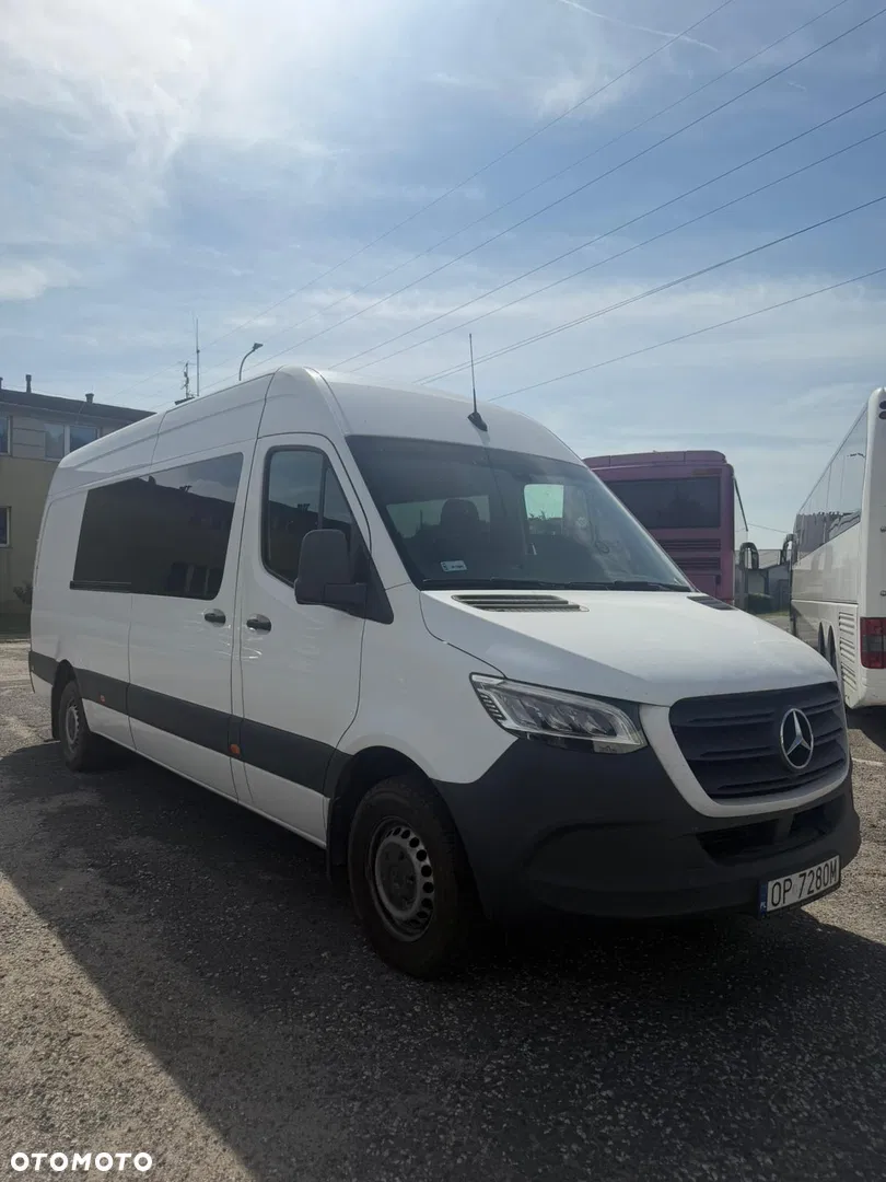 2019 Mercedes-Benz Sprinter 907.253, photograph 3