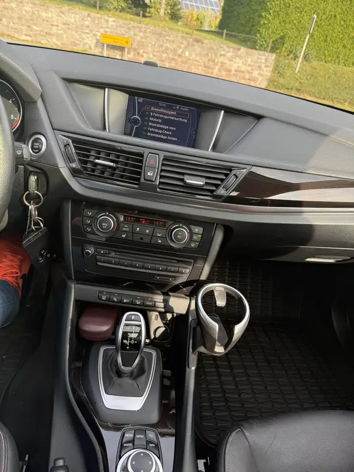 2014 BMW X1 xDrive 18 d, photograph 9