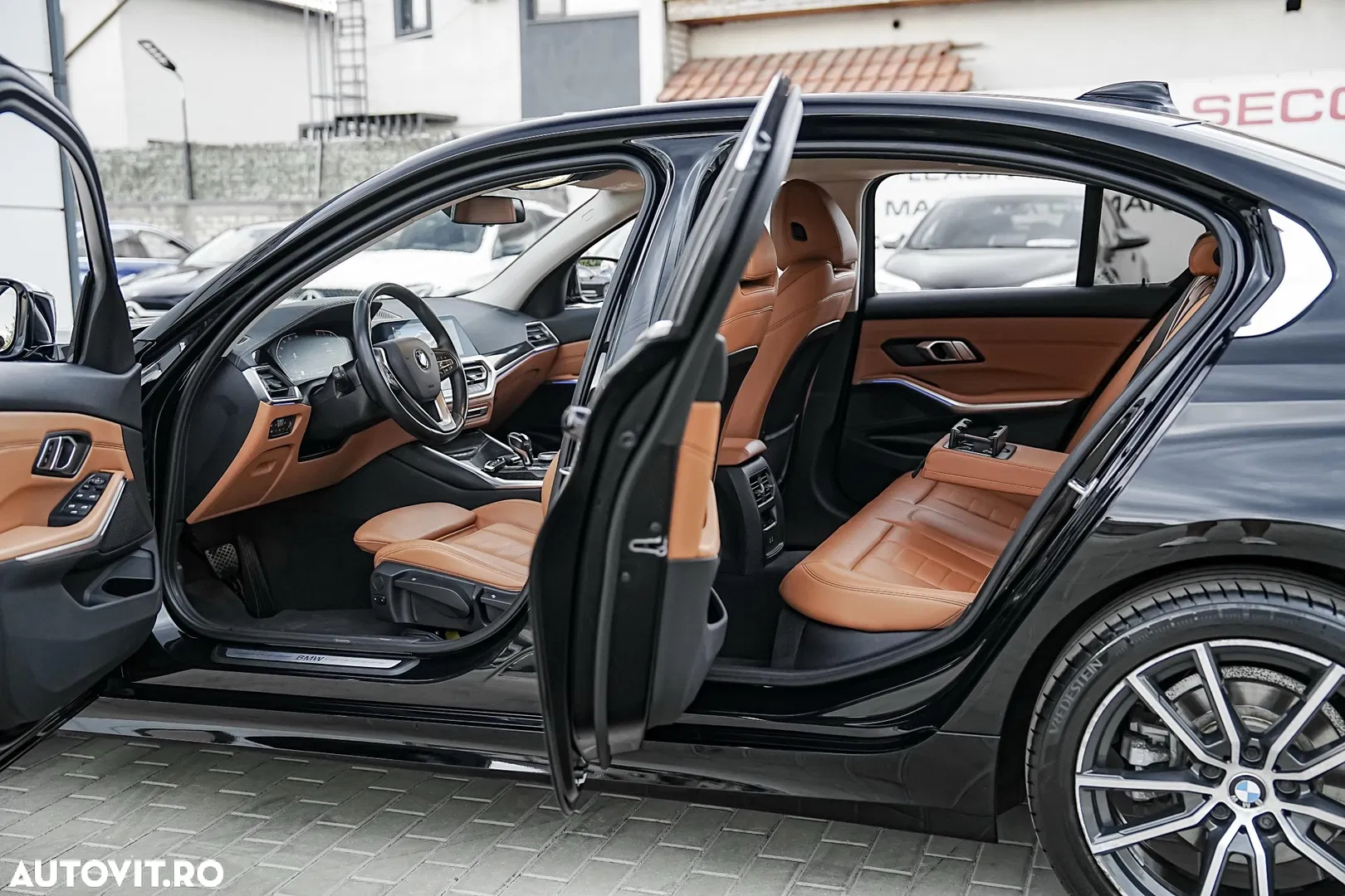 2021 BMW Seria 3, photograph 5