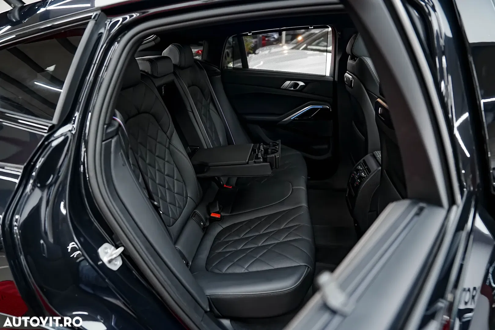 2024 BMW X6 xDrive40i AT MHEV, photograph 12