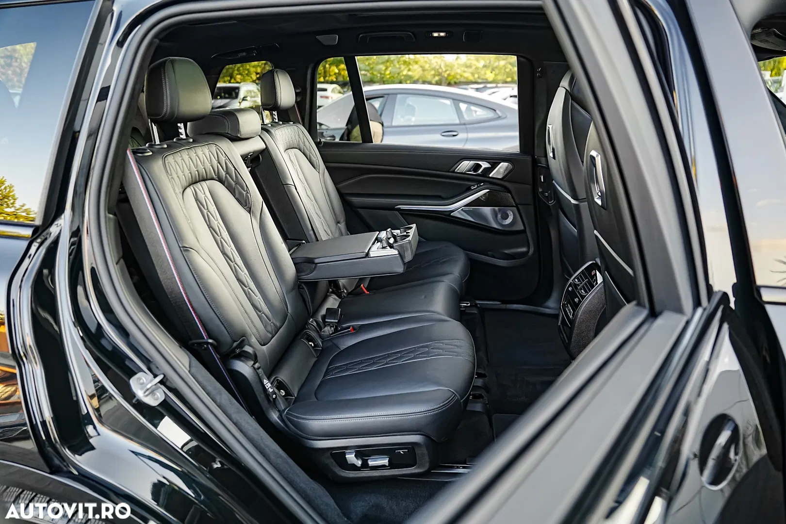 2024 BMW X7 M60i xDrive, photograph 10