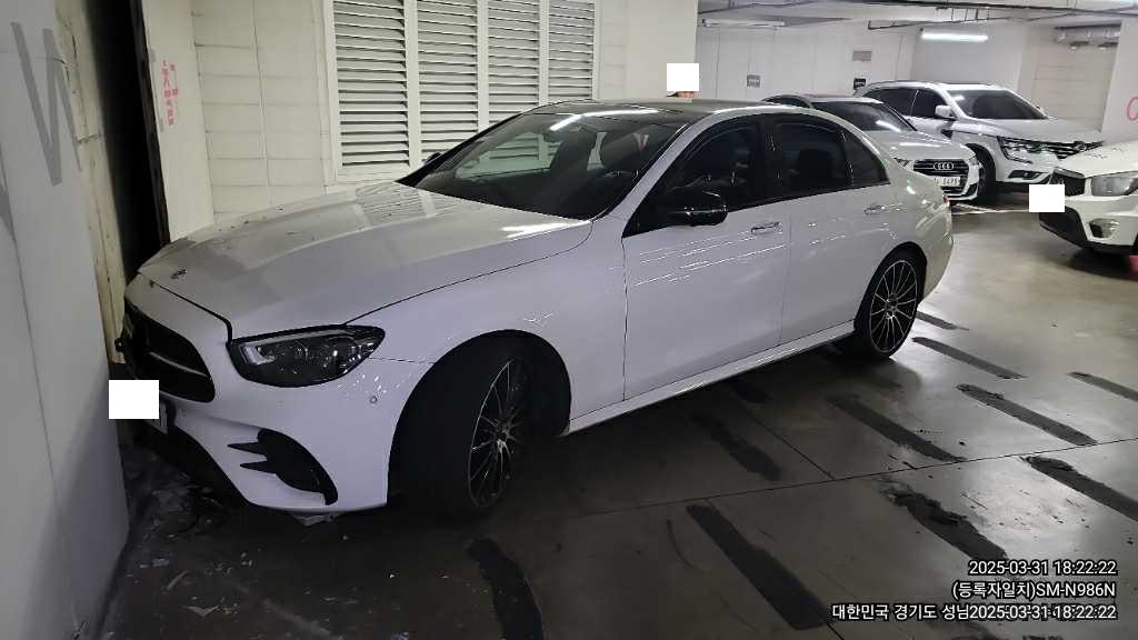 2023 Mercedes-Benz E350 4MATIC, photograph 4