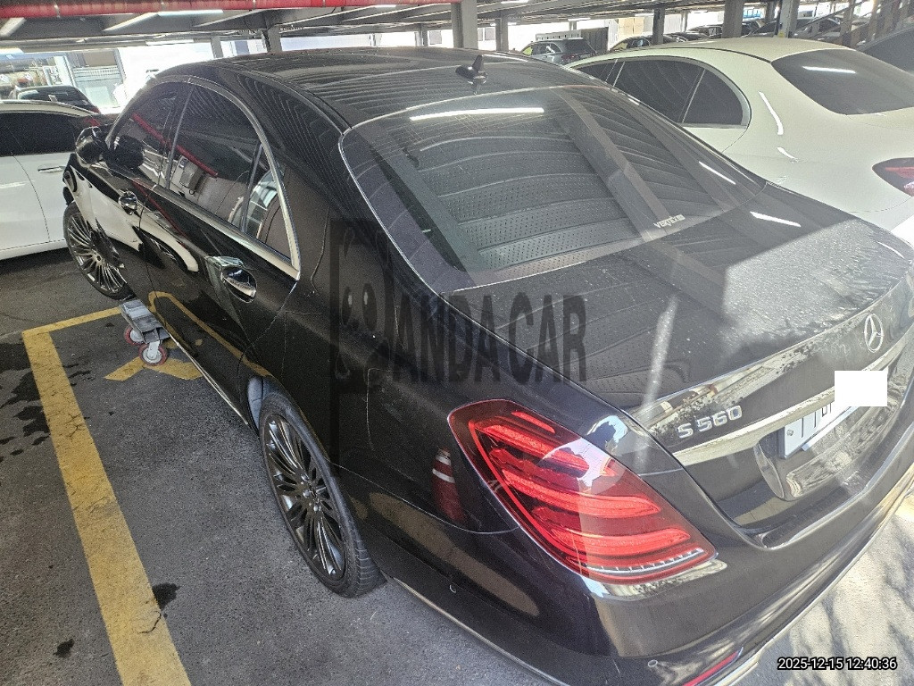 2019 Mercedes-Benz S560 4Matic L, photograph 4