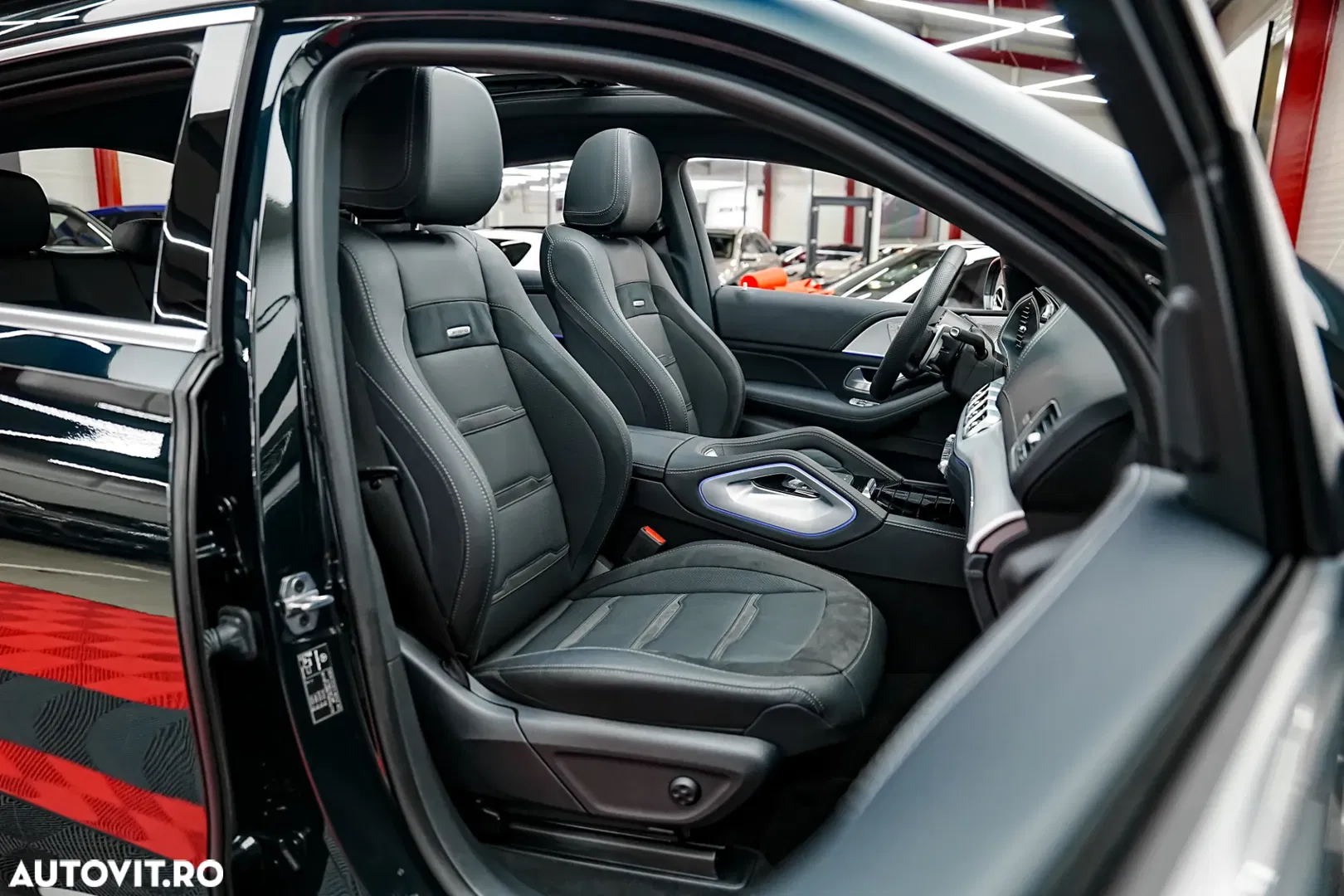 2023 Mercedes-Benz GLE Coupe AMG 53 4Matic+ AMG Speedshift TCT 9G AMG Line Premium, photograph 10