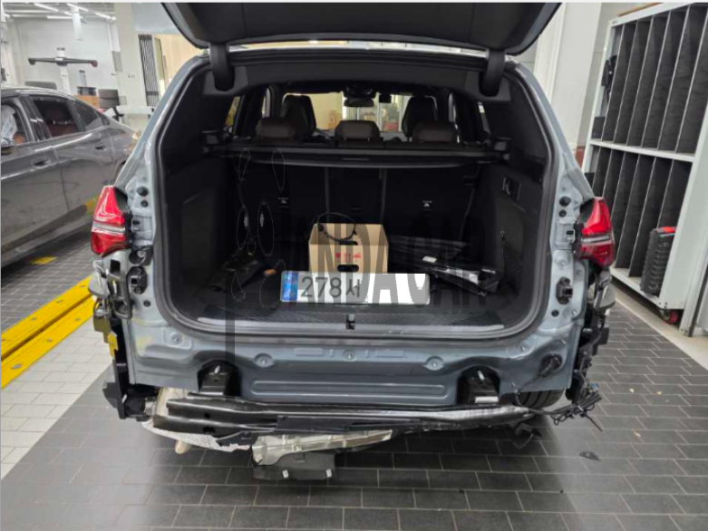 2026 BMW X3 30 xDrive, photograph 2