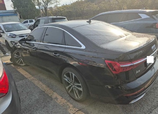 2022 Audi A6 45 TFSI, photograph 3