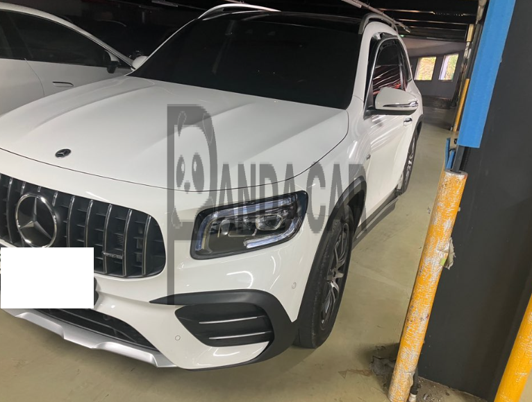 2023 Mercedes-AMG GLB35 4MATIC, photograph 1