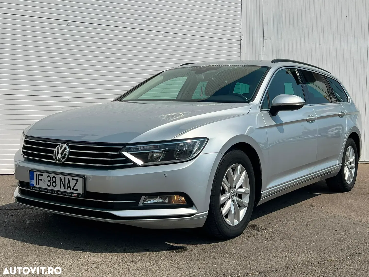 2015 Volkswagen Passat 2.0 TDI DSG 4Motion Comfortline, photograph 1