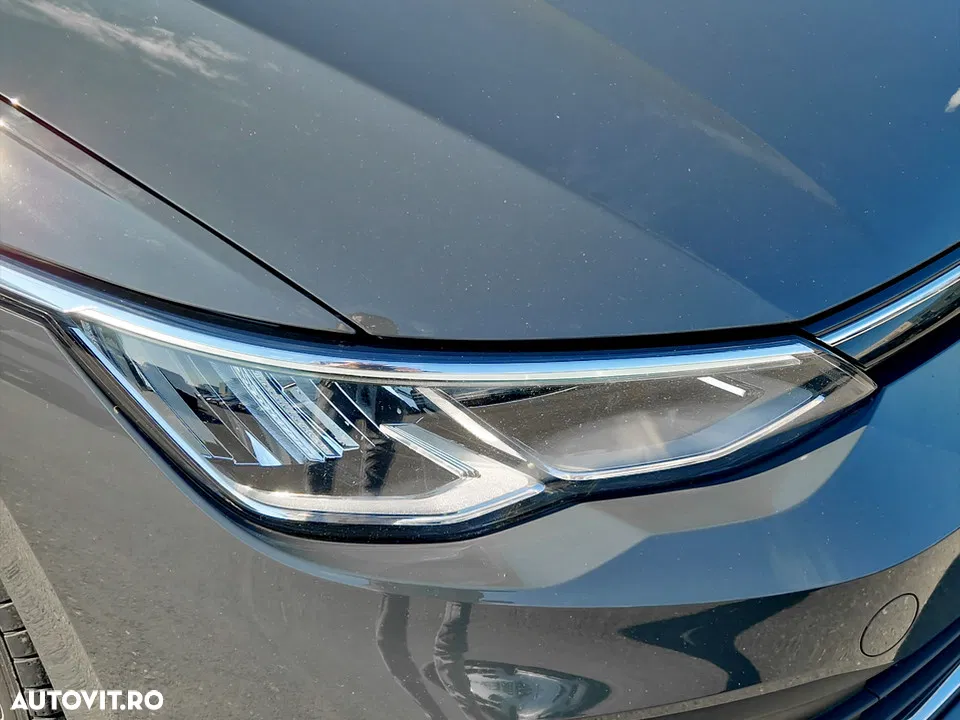 2022 Volkswagen Golf 2.0 TDI DSG Life, photograph 9