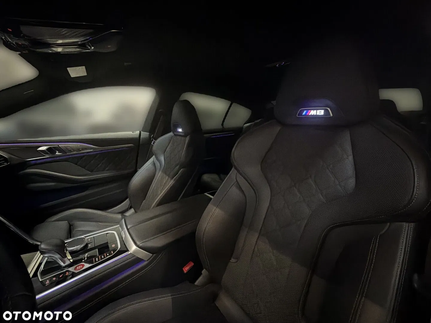 2025 BMW M8, photograph 11