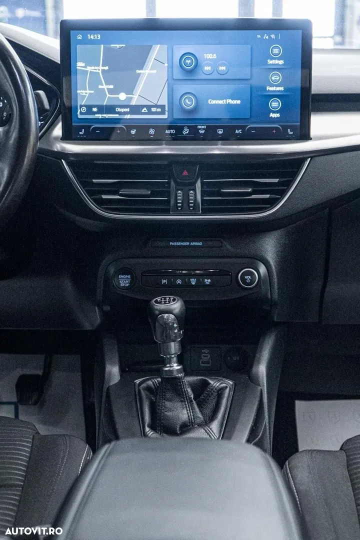 2022 Ford Focus 1.5 EcoBlue Titanium, photograph 4