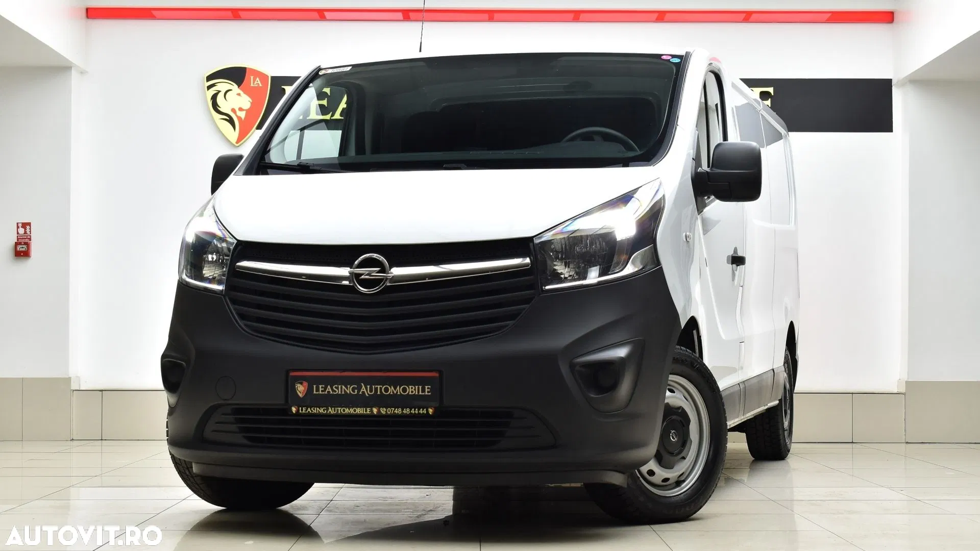 Opel Vivaro L2H1 S&S — photo 1 of 23