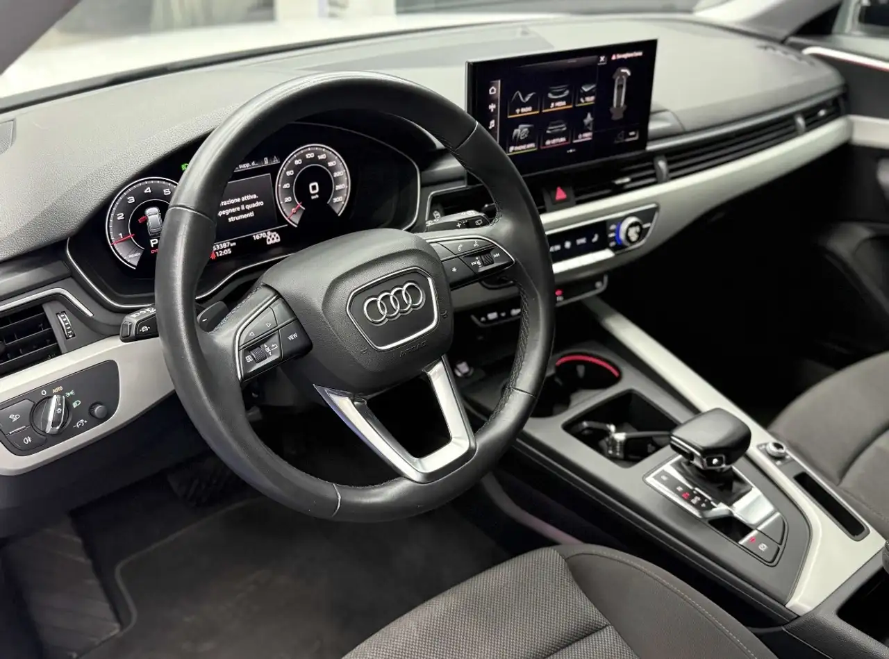2024 Audi A4 35 2.0 tdi mhev Business Advanced 163cv s-tronic, photograph 8
