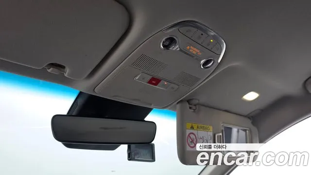 Hyundai Grandeur 3.0 LPi Rent Car — photo 1 of 30