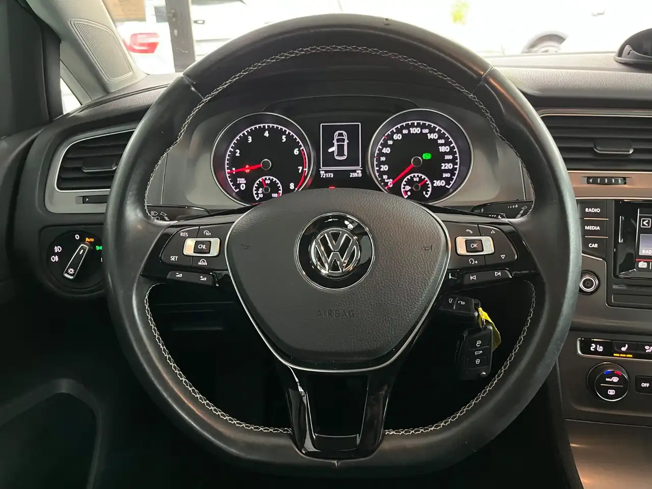 2015 Volkswagen Golf VII Lim. Lounge BMT 72.000KM PDC SZH KLIMA, photograph 12