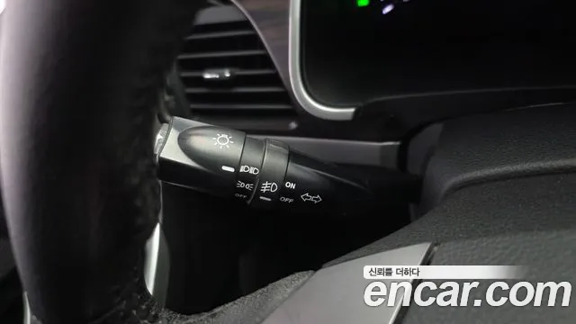 2014 KG_Mobility_Ssangyong KORANDO 2.0 CVT 4WD, photograph 1