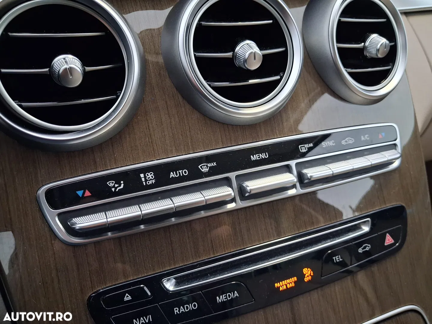 2015 Mercedes-Benz C 200 7G-TRONIC, photograph 6