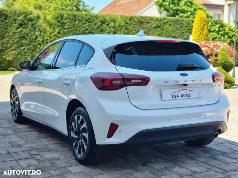 2023 Ford Focus 1.0 EcoBoost Hybrid TITANIUM X, photograph 4
