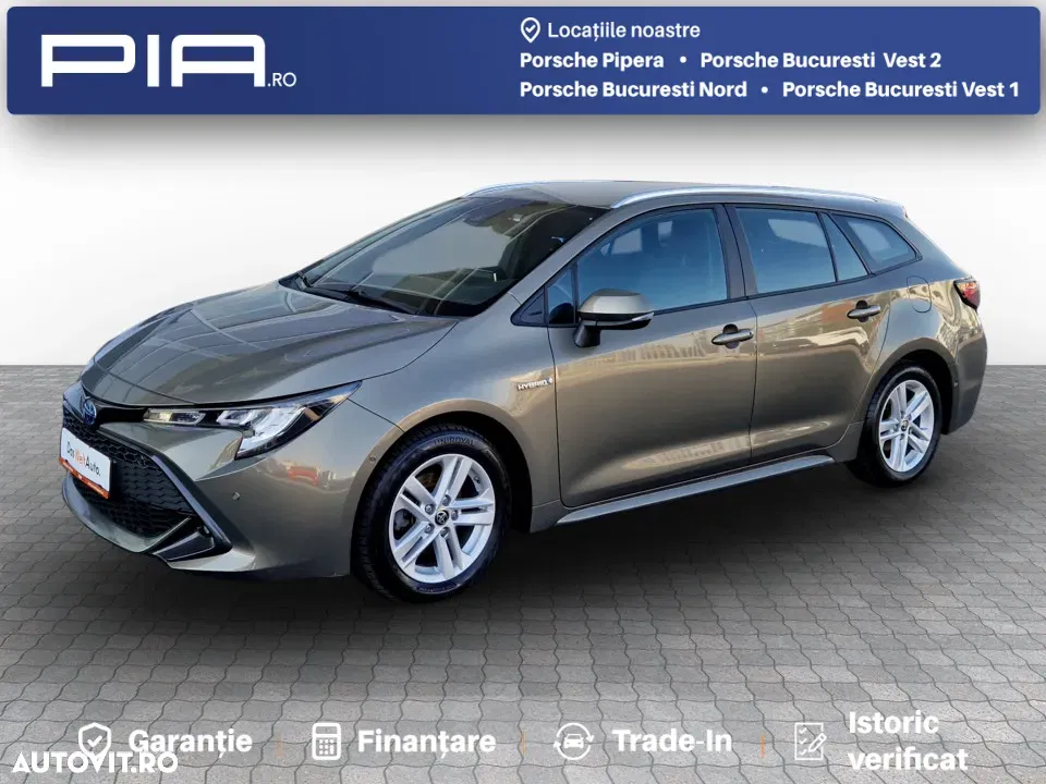2021 Toyota Corolla, photograph 1