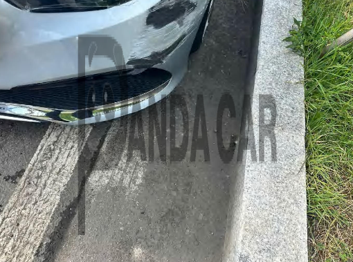 2022 Mercedes-Benz E350 4MATIC, photograph 5