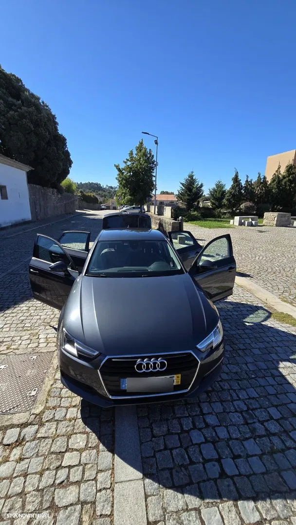 2016 Audi A4, photograph 3