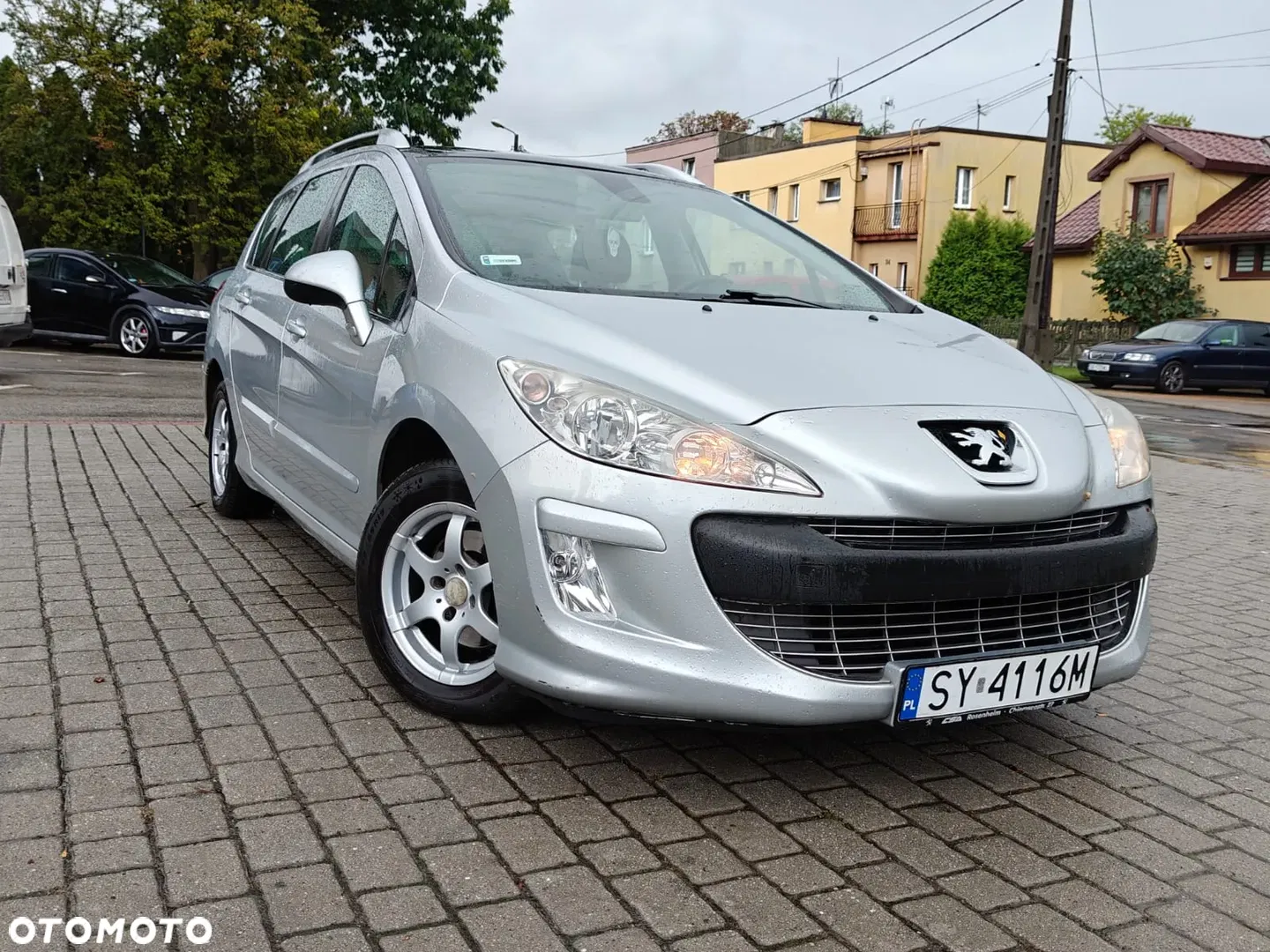 Peugeot 308 120 VTi Platinum — photo 1 of 32