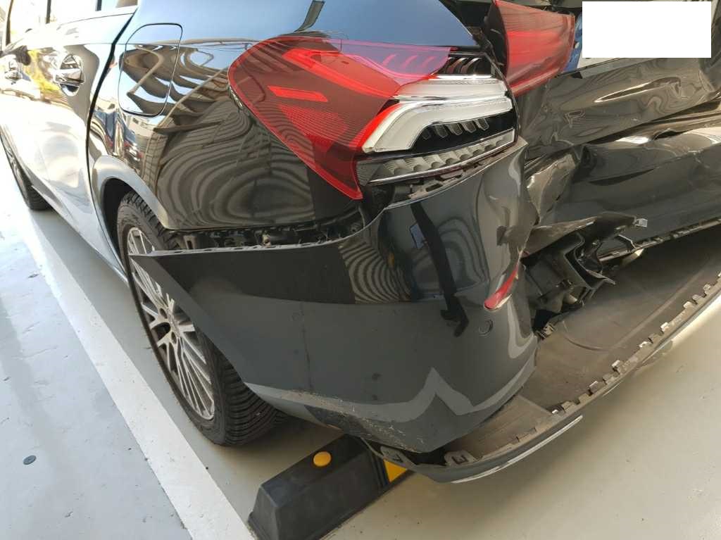 2021 Mercedes-Benz A250 4MATIC, photograph 1