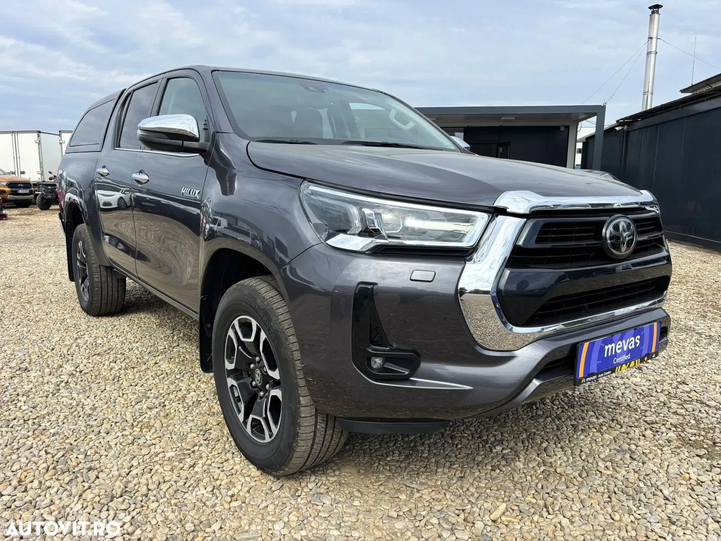 2022 Toyota Hilux 2.8D 204CP 4x4 Double Cab AT Executive, photograph 5