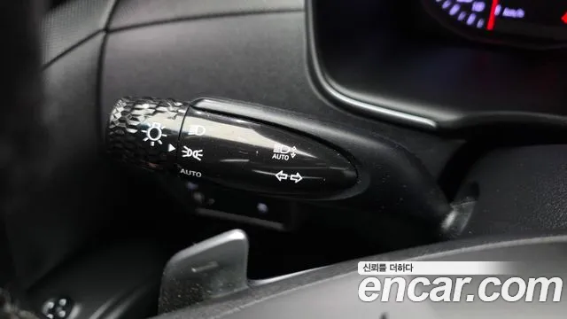 Hyundai Tucson Diesel 2.0 2WD — photo 1 of 30