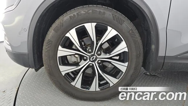 Renault-KoreaSamsung QM6 2.0 LPe LE Signature 2WD — photo 1 of 20