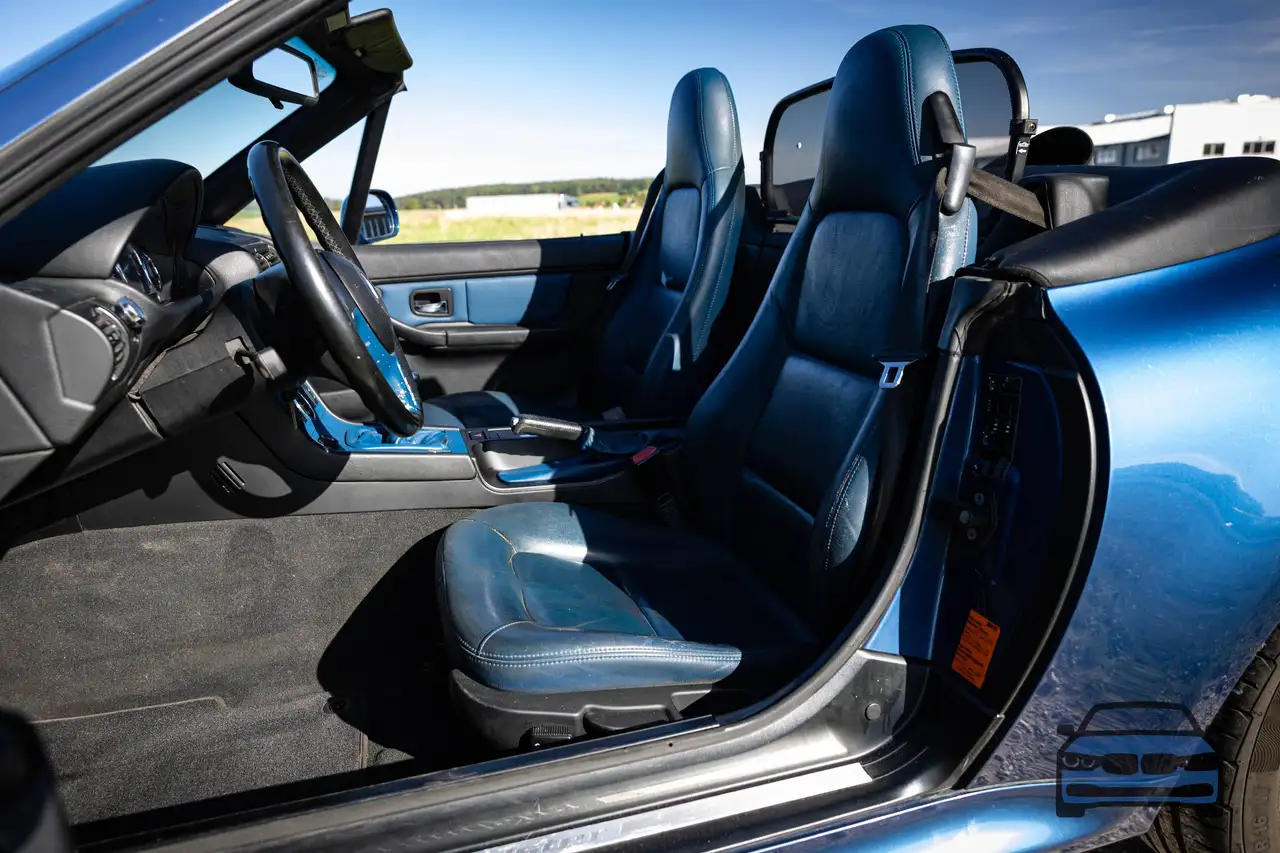 2001 BMW Z3 Z3 Roadster 2.2i # 2. Hand # Topasblau, photograph 12