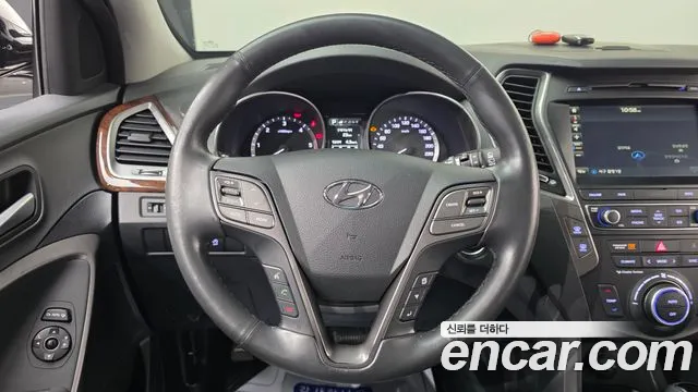 2016 Hyundai Santafe Diesel 2.0 2WD, photograph 9