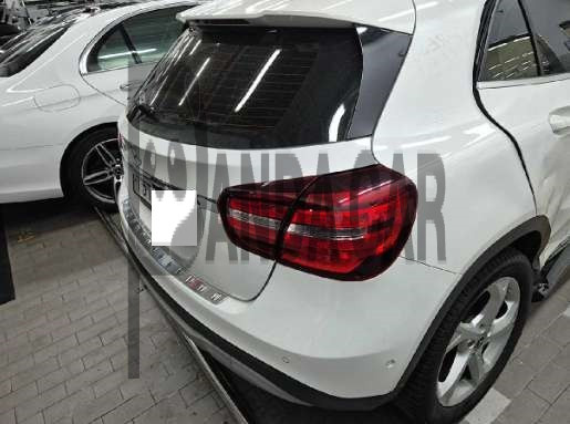 2019 Mercedes-Benz GLA220, photograph 5