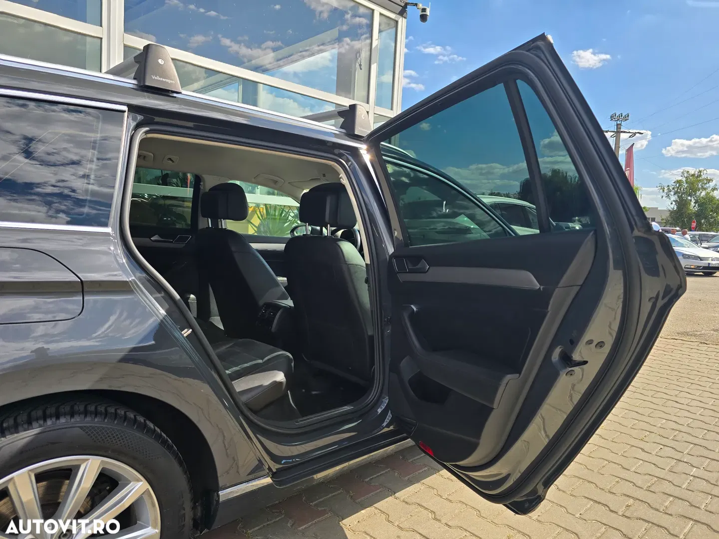 2019 Volkswagen Passat 2.0 TDI SCR DSG Highline, photograph 11