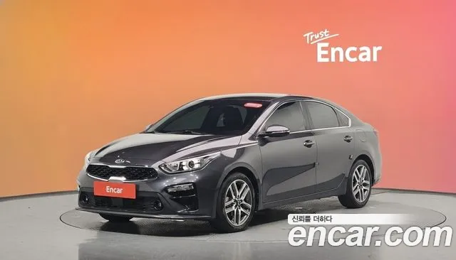 2018 Kia K3 Luxury, photograph 4
