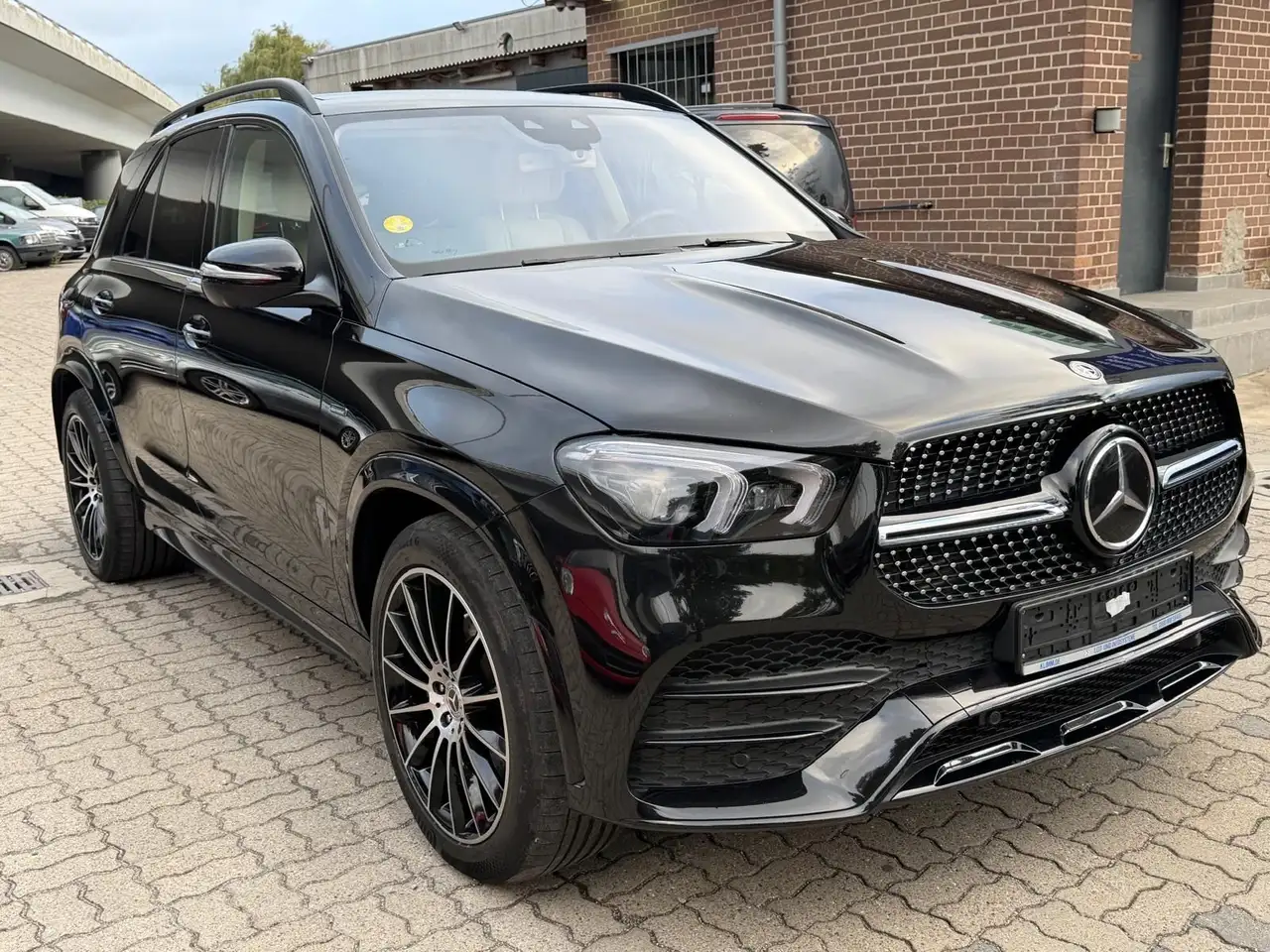2020 Mercedes-Benz GLE 350 de AMG Line/Pano/HuP/360°, photograph 1
