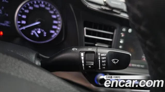 2019 Hyundai AVANTE 1.6, photograph 5