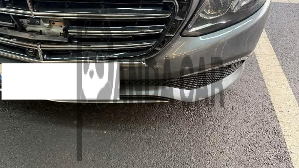 2020 Mercedes-Benz E 300 4MATIC, photograph 1