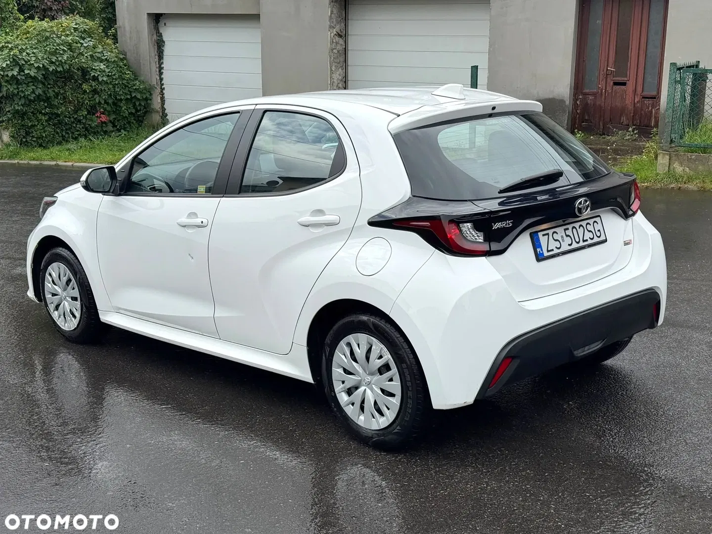 2023 Toyota Yaris 1.0 Active, photograph 4