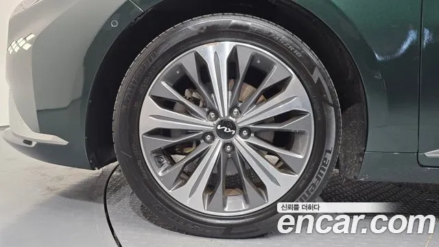 Kia K8 Noblesse — photo 1 of 20