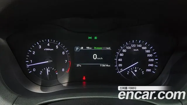 Genesis G80 3.3 GDI — photo 1 of 32
