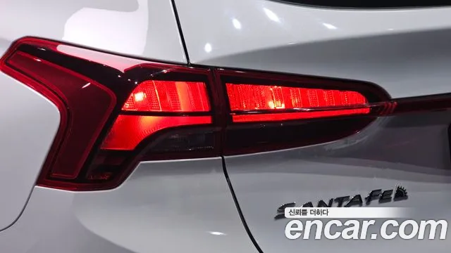 2022 Hyundai Santafe Diesel 2.2 2WD, photograph 12