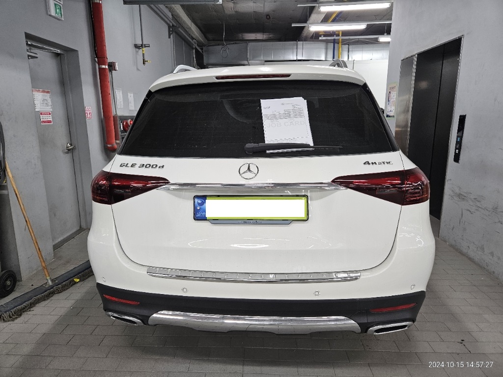 2024 Mercedes-Benz GLE 300 d 4MaTIC, photograph 5