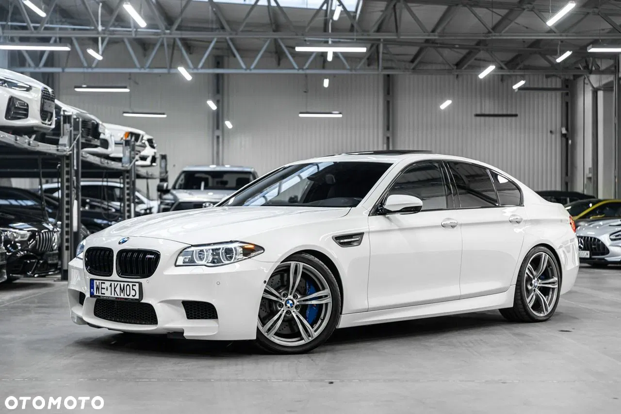 2014 BMW M5 DKG, photograph 1