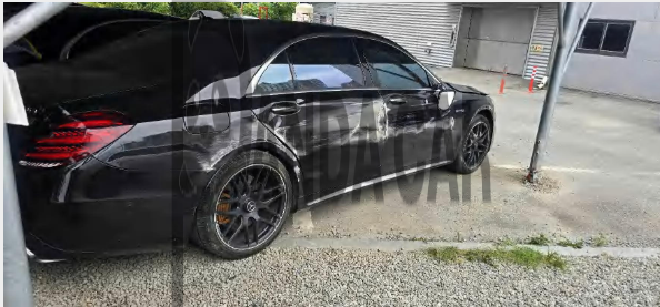 2019 Mercedes-AMG S63 4Matic + L, photograph 4