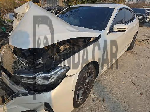 2022 BMW 620d xDrive, photograph 2