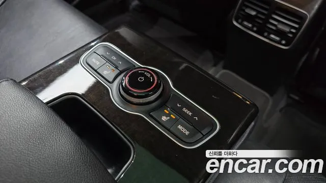 2013 Kia K7 2.4 GDI Prestige, photograph 5