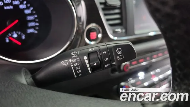2019 Kia Canival 9-Seater Prstige, photograph 9