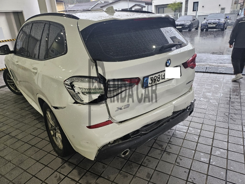 2020 BMW X3 xDrive30e M Sport Package, photograph 5